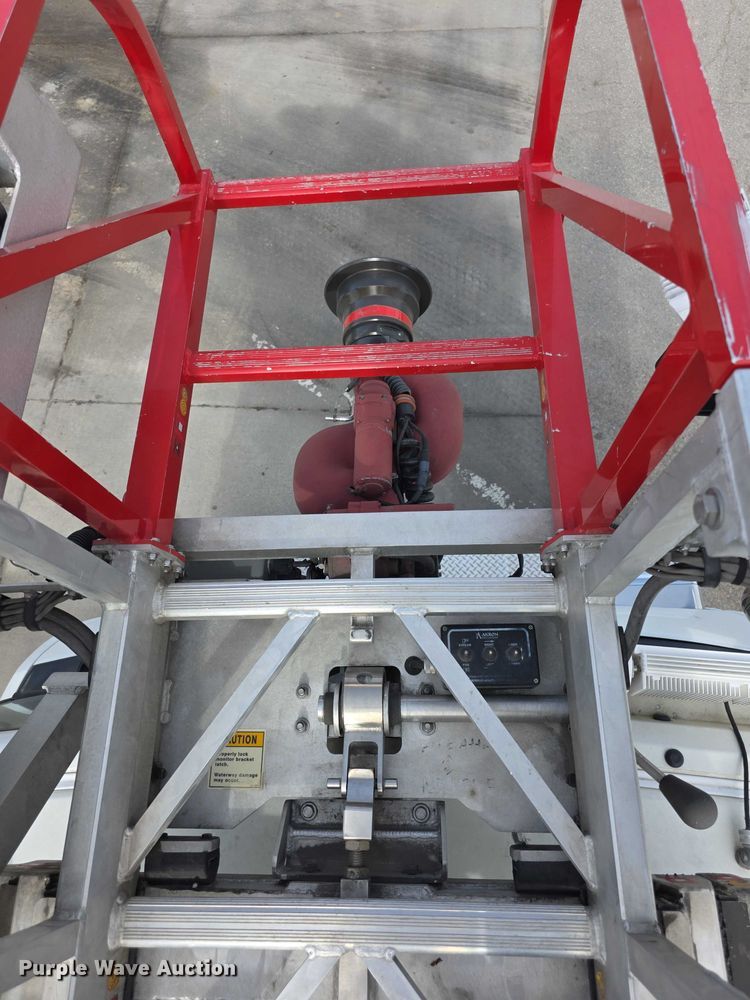 image for item FI0630 2009 Pierce Velocity ladder fire truck