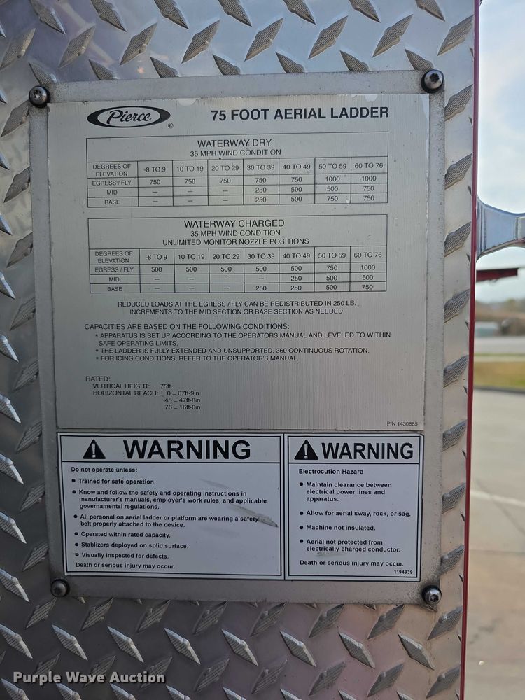 image for item FI0630 2009 Pierce Velocity ladder fire truck