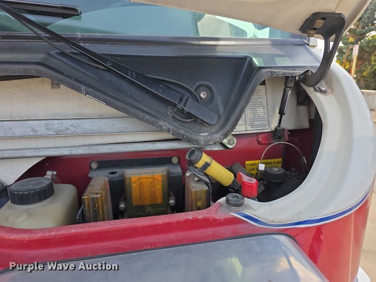 image for item FI0630 2009 Pierce Velocity ladder fire truck