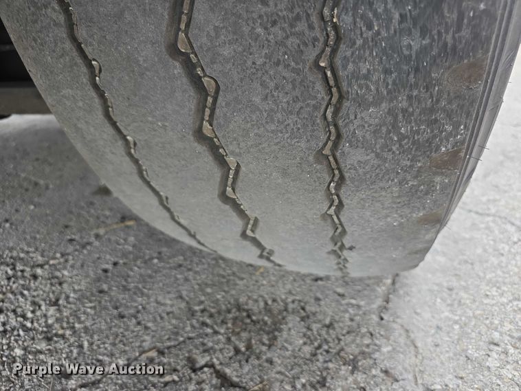 image for item FI0630 2009 Pierce Velocity ladder fire truck