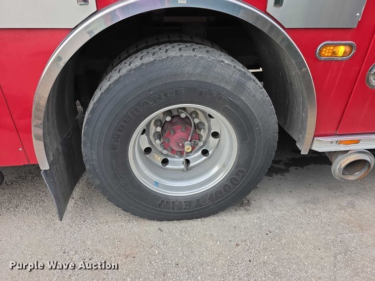 image for item FI0630 2009 Pierce Velocity ladder fire truck