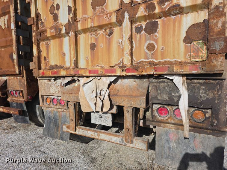 image for item FI0717 2015 Peerless 45SWO walking floor trailer