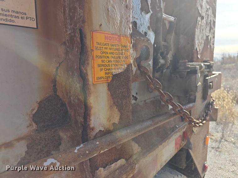 image for item FI0717 2015 Peerless 45SWO walking floor trailer