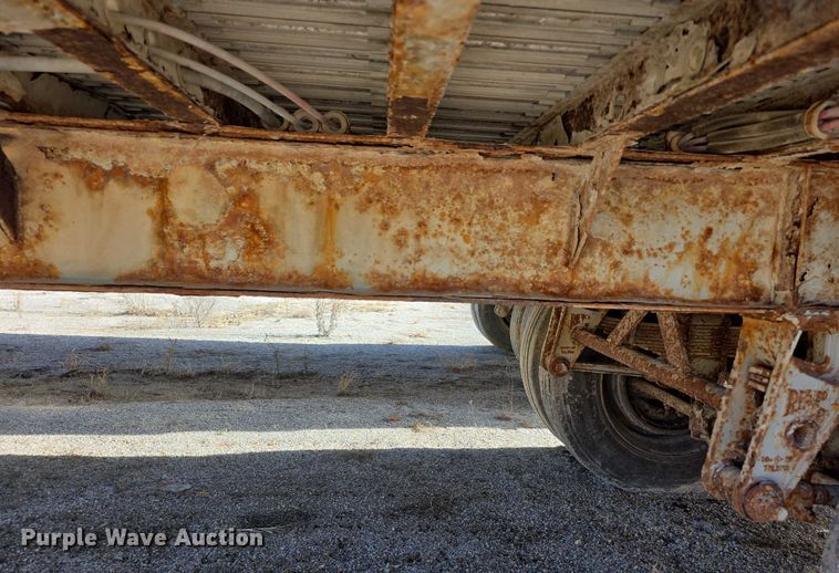 image for item FI0718 2014 Peerless SWO45100 walking floor trailer