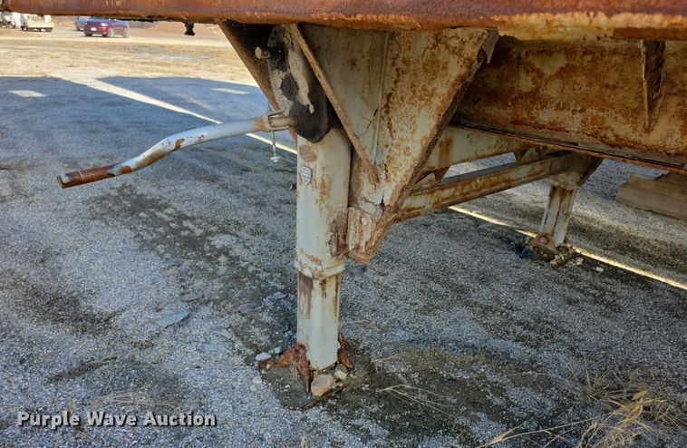 image for item FI0718 2014 Peerless SWO45100 walking floor trailer