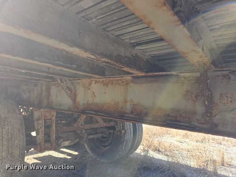 image for item FI0718 2014 Peerless SWO45100 walking floor trailer