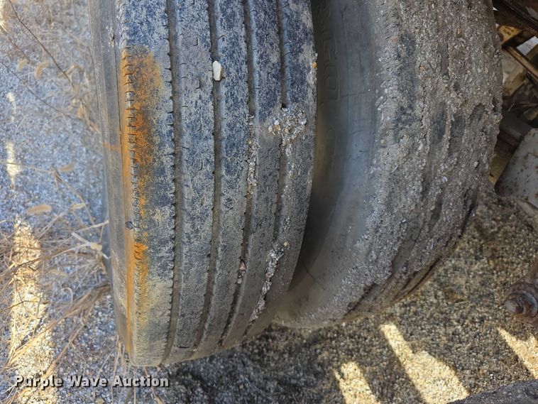 image for item FI0718 2014 Peerless SWO45100 walking floor trailer