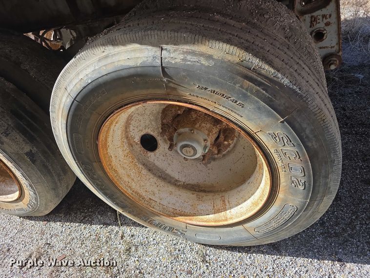 image for item FI0718 2014 Peerless SWO45100 walking floor trailer