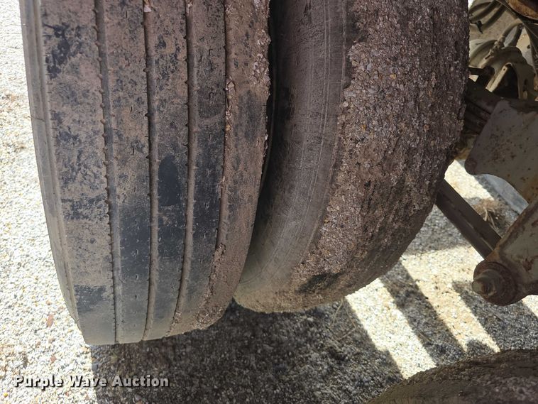 image for item FI0718 2014 Peerless SWO45100 walking floor trailer