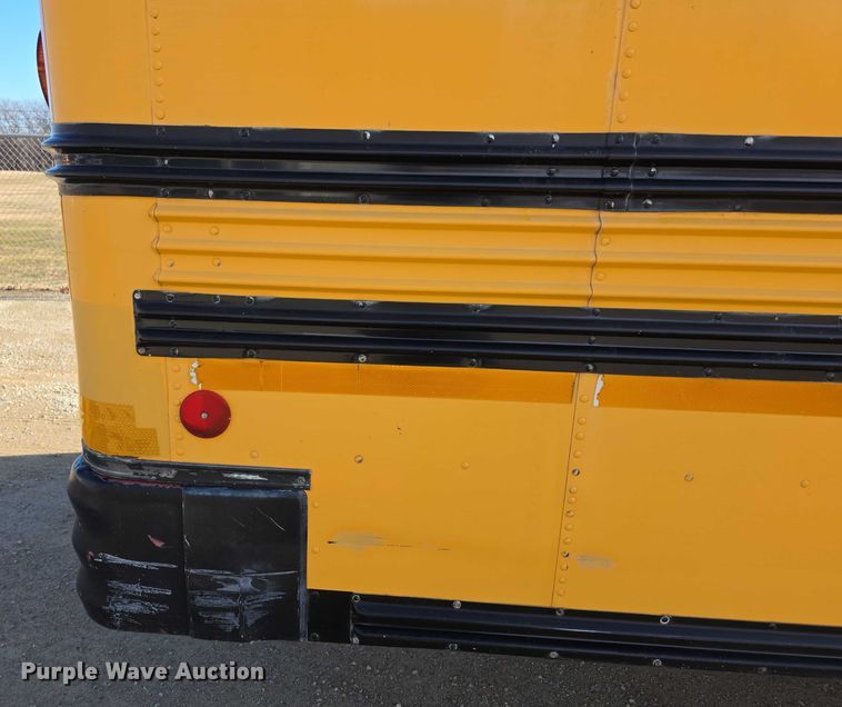 image for item FI0751 2002 Bluebird TC2000 school bus