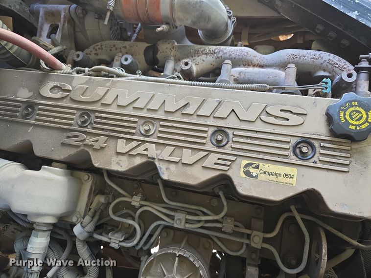 image for item FI0751 2002 Bluebird TC2000 school bus