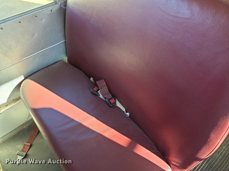 image for item FI0753 2001 Ford E450 school bus