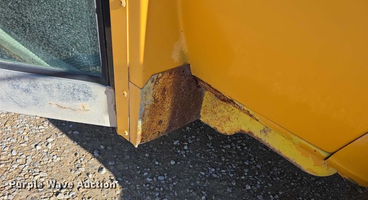 image for item FI0754 2001 Ford E450 school bus