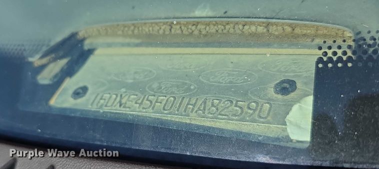 image for item FI0754 2001 Ford E450 school bus