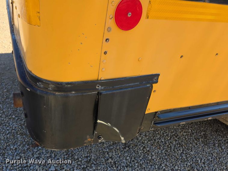 image for item FI0755 2001 Ford E450 school bus