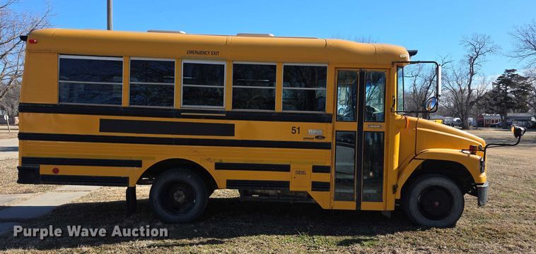 image for item FI0767 2004 Thomas school bus