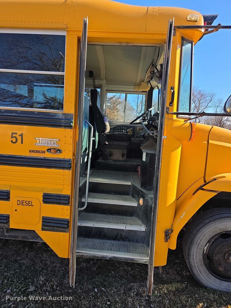 image for item FI0767 2004 Thomas school bus