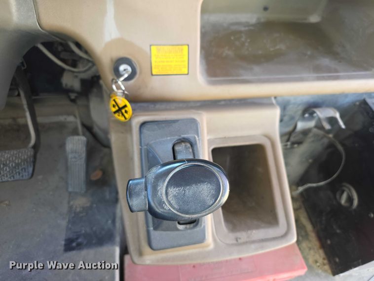 image for item FI0767 2004 Thomas school bus