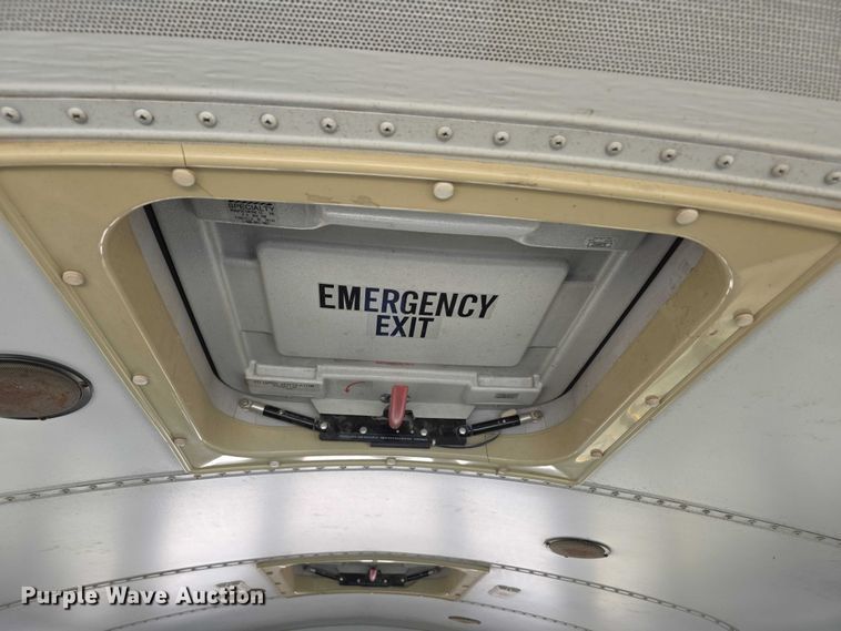 image for item FI0767 2004 Thomas school bus