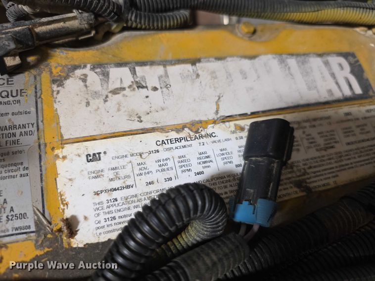 image for item FI0767 2004 Thomas school bus