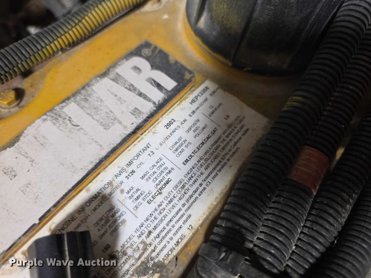 image for item FI0767 2004 Thomas school bus