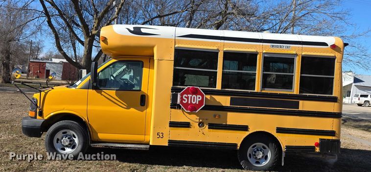 image for item FI0776 2008 Blue Bird school bus