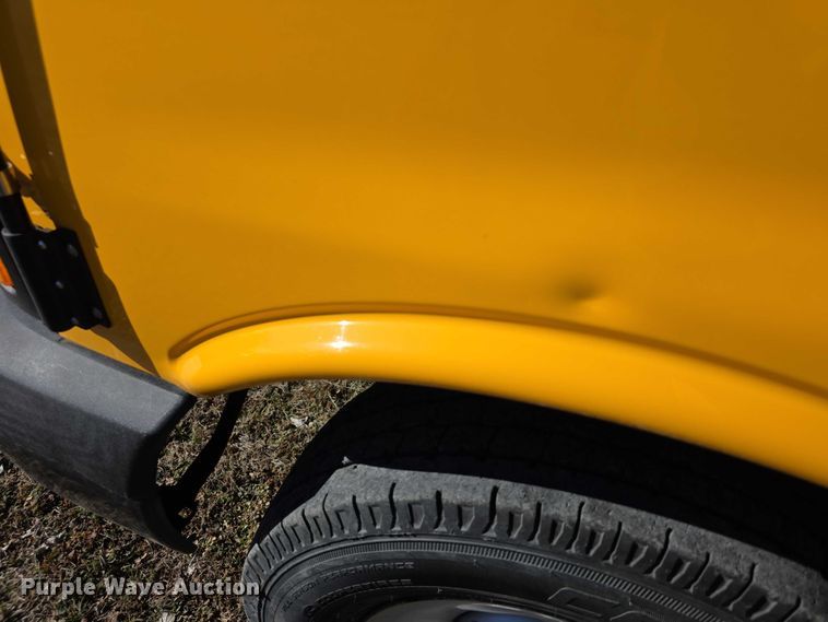 image for item FI0776 2008 Blue Bird school bus