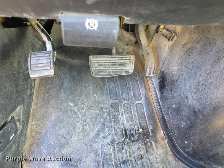 image for item FI0776 2008 Blue Bird school bus