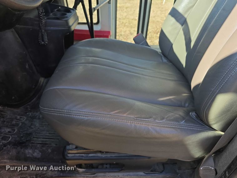 image for item FI0776 2008 Blue Bird school bus