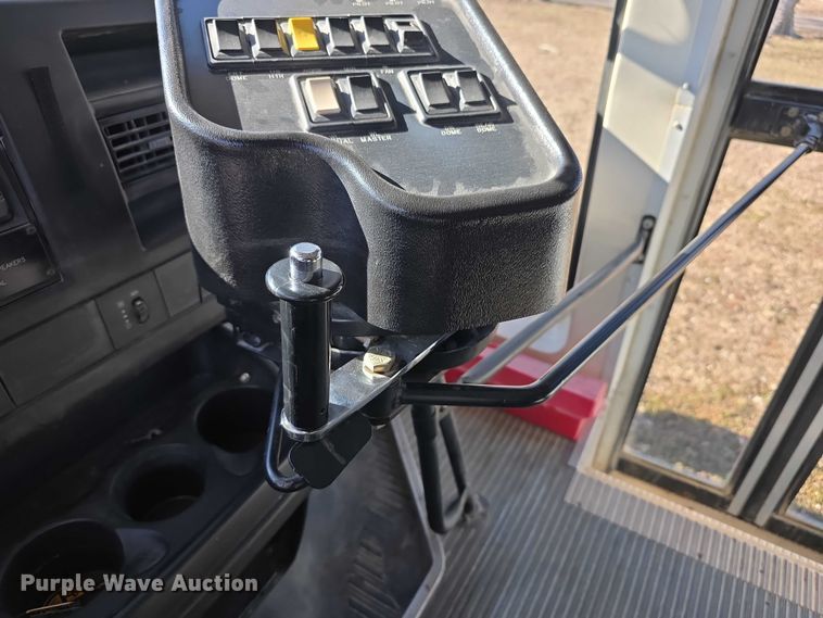 image for item FI0776 2008 Blue Bird school bus