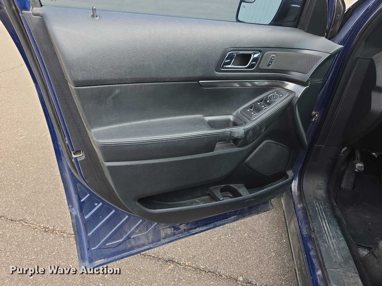 image for item FI0777 2017 Ford Explorer Police Interceptor SUV