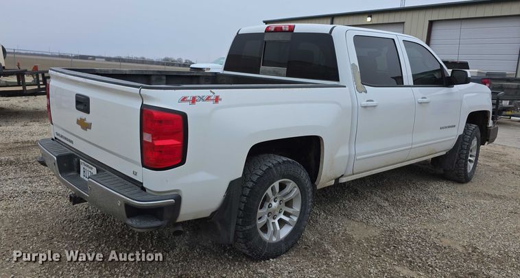 image for item FI0810 2015 Chevrolet Silverado 1500 Crew Cab pickup truck