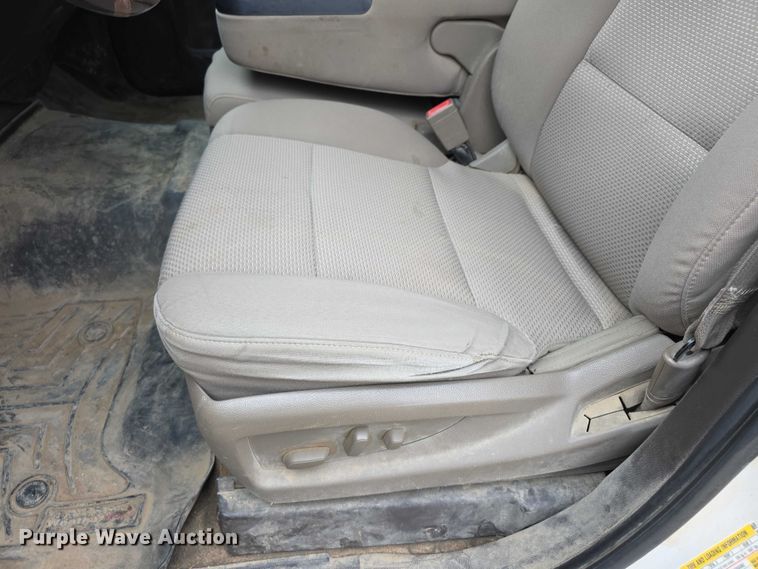 image for item FI0810 2015 Chevrolet Silverado 1500 Crew Cab pickup truck