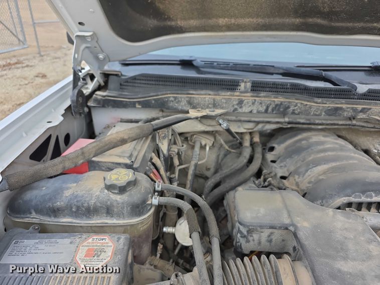 image for item FI0810 2015 Chevrolet Silverado 1500 Crew Cab pickup truck