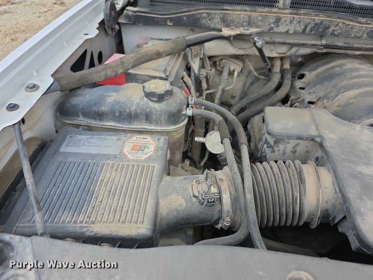 image for item FI0810 2015 Chevrolet Silverado 1500 Crew Cab pickup truck