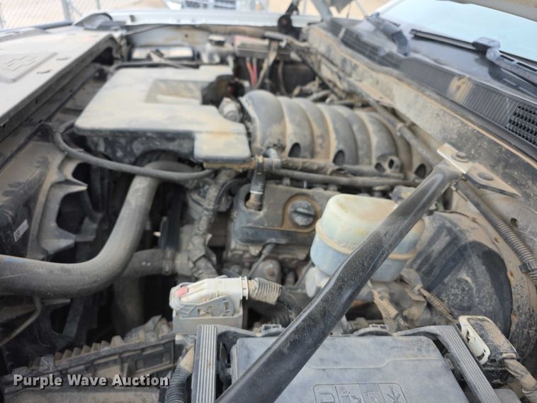 image for item FI0810 2015 Chevrolet Silverado 1500 Crew Cab pickup truck