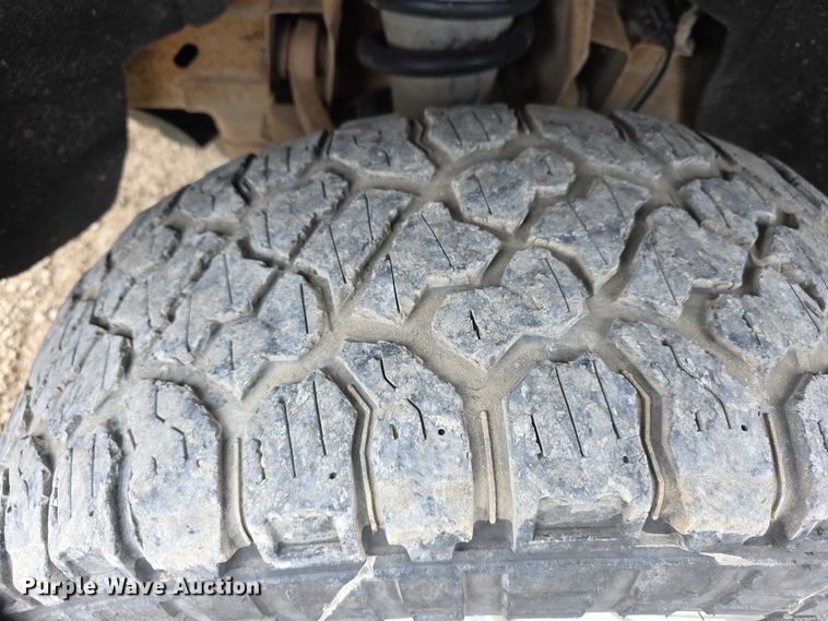 image for item FI0810 2015 Chevrolet Silverado 1500 Crew Cab pickup truck