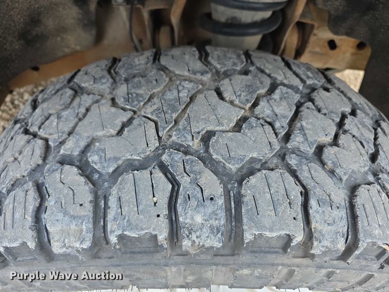 image for item FI0810 2015 Chevrolet Silverado 1500 Crew Cab pickup truck