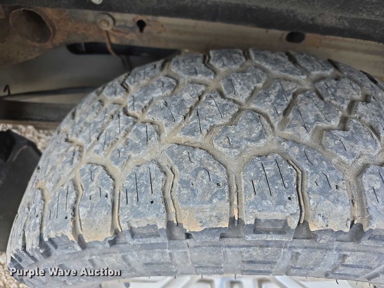 image for item FI0810 2015 Chevrolet Silverado 1500 Crew Cab pickup truck