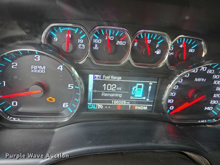 image for item FI0810 2015 Chevrolet Silverado 1500 Crew Cab pickup truck