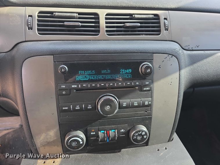 image for item FI0816 2013 Chevrolet Tahoe Police SUV