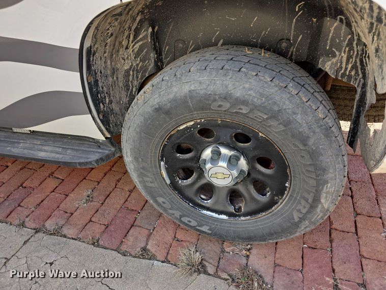 image for item FI0816 2013 Chevrolet Tahoe Police SUV