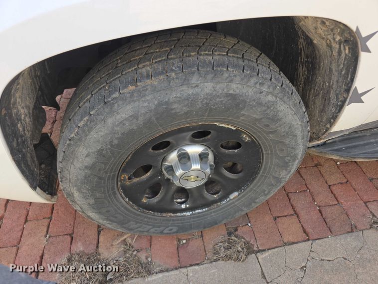 image for item FI0816 2013 Chevrolet Tahoe Police SUV