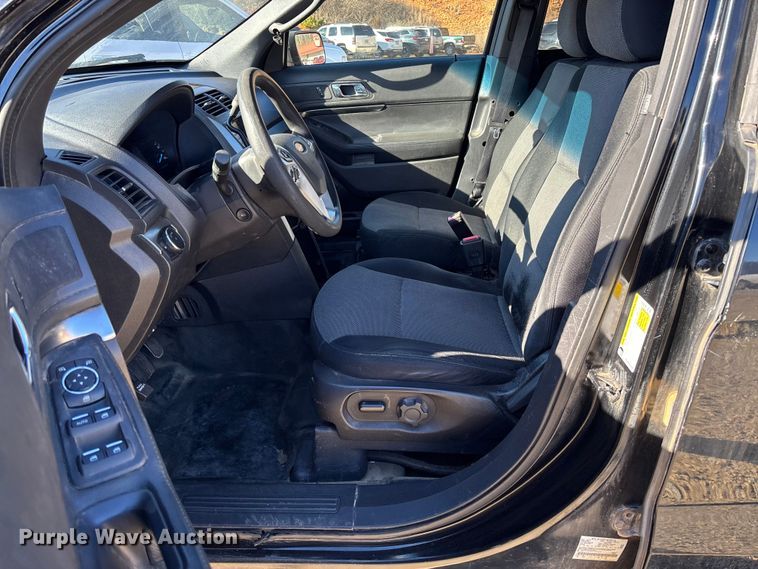 image for item FI1631 2015 Ford Explorer Police Interceptor SUV