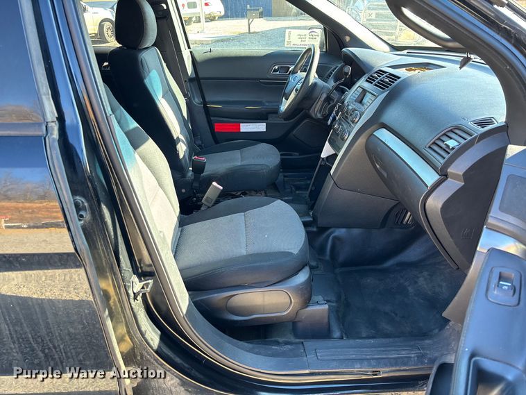 image for item FI1631 2015 Ford Explorer Police Interceptor SUV