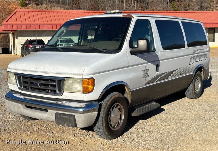 image for item FI1632 2003 Ford E150 van