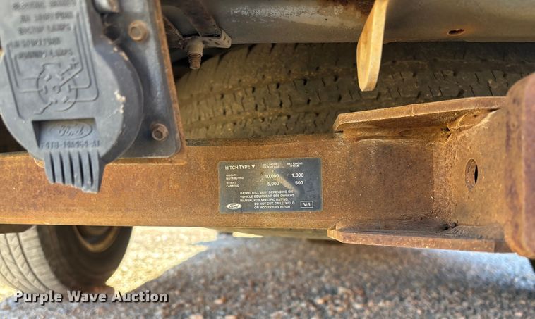 image for item FI1632 2003 Ford E150 van