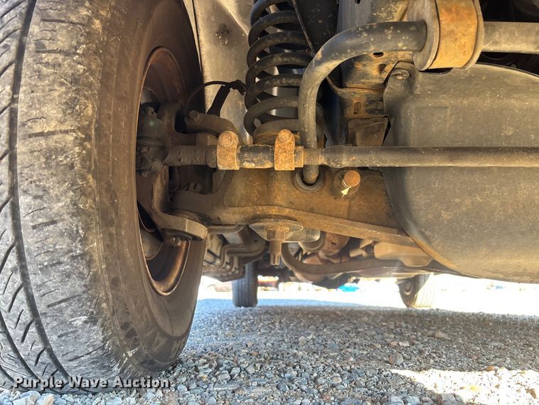 image for item FI1632 2003 Ford E150 van