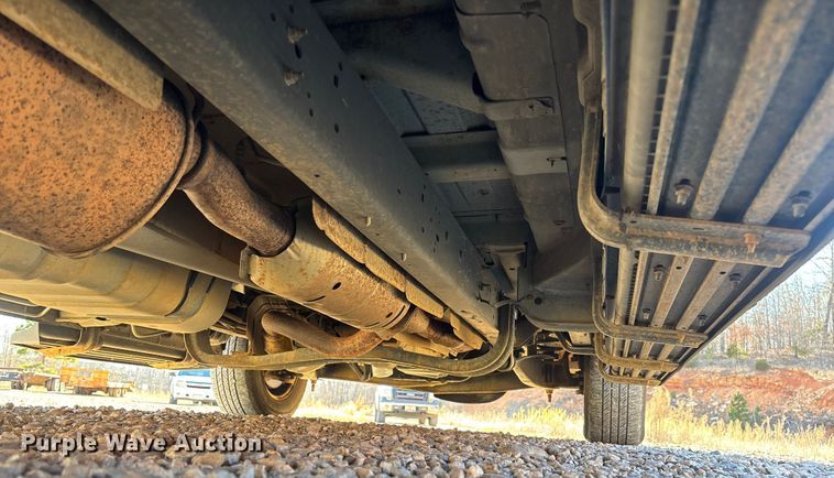 image for item FI1632 2003 Ford E150 van