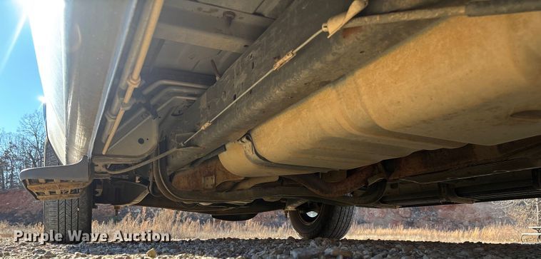 image for item FI1632 2003 Ford E150 van